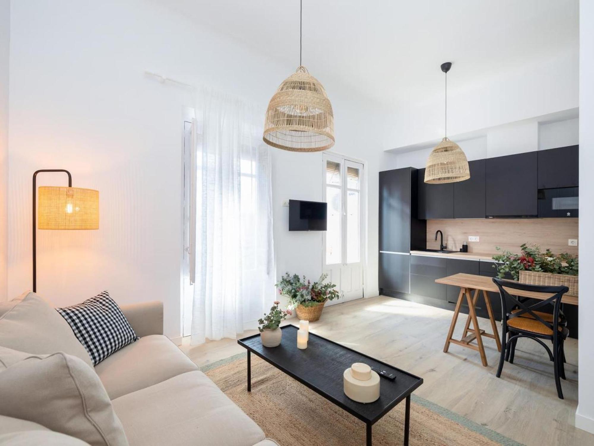 Bright And Elegant Gran Via Apartments غرناطة المظهر الخارجي الصورة