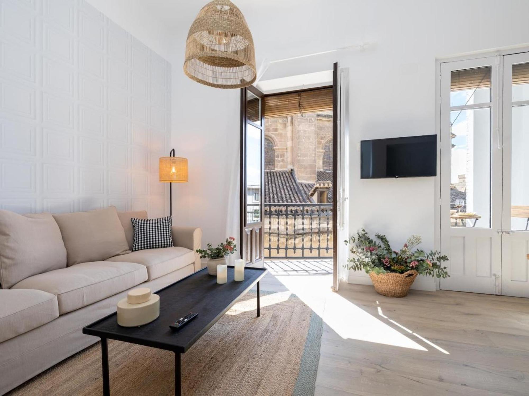 Bright And Elegant Gran Via Apartments غرناطة المظهر الخارجي الصورة
