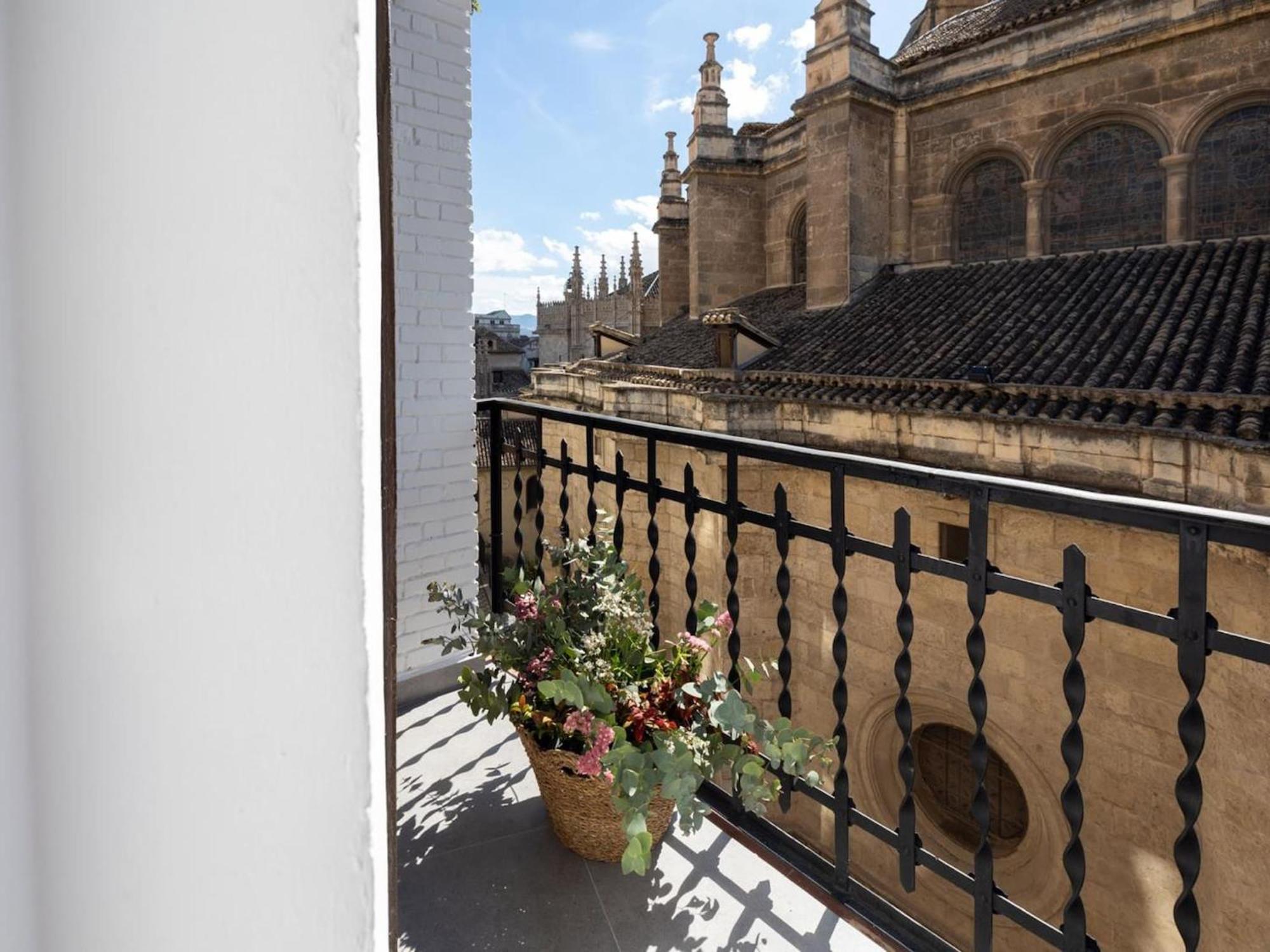 Bright And Elegant Gran Via Apartments غرناطة المظهر الخارجي الصورة